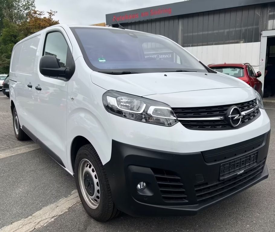 Opel Vivaro 2023