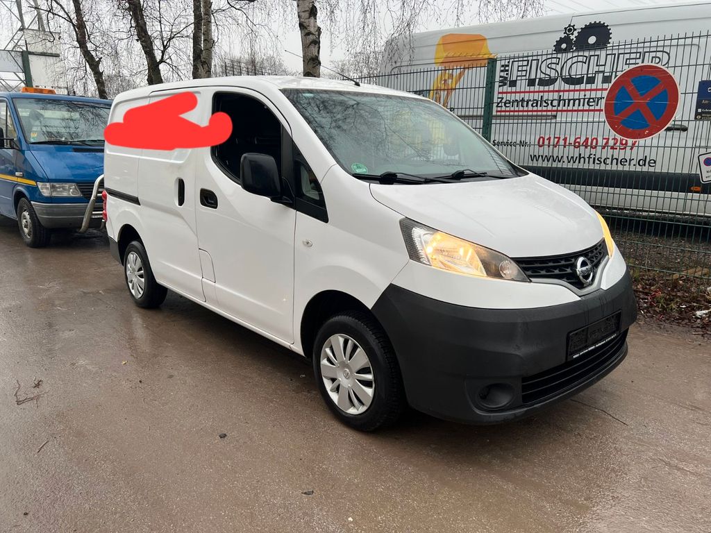 Nissan NV200 2016