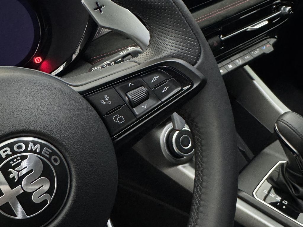 Alfa Romeo Tonale 2023