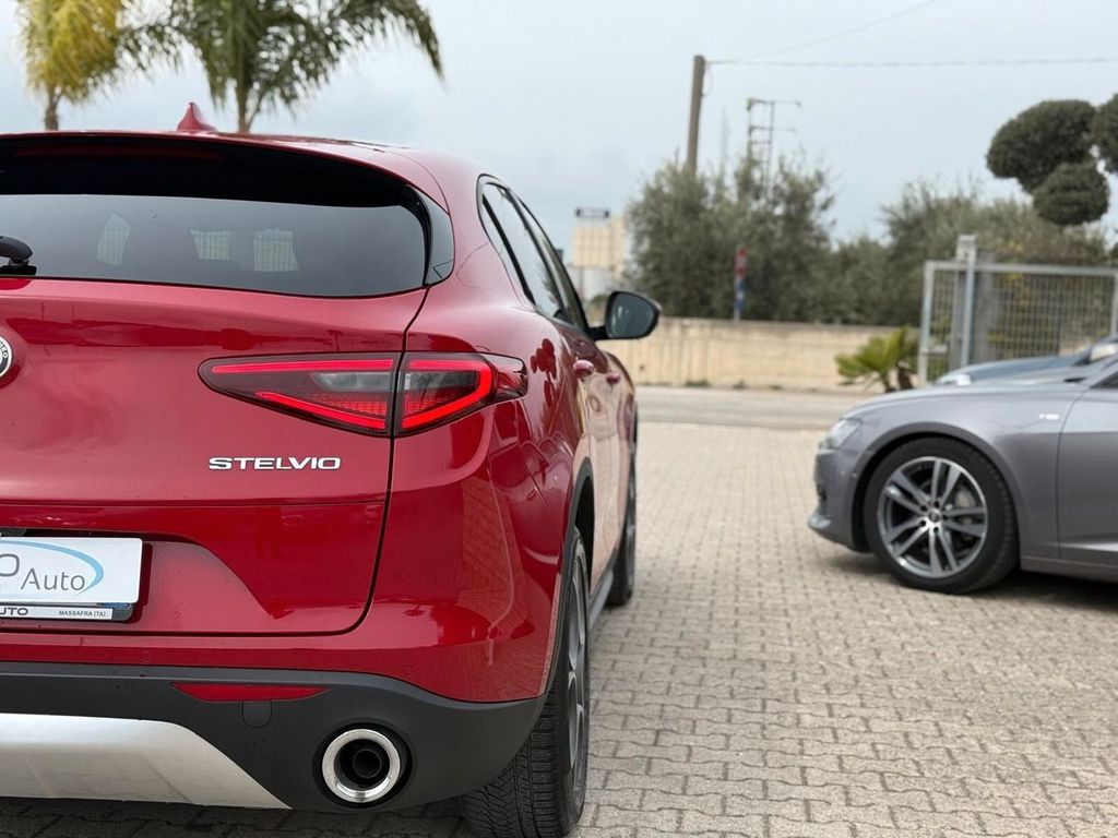 Alfa Romeo Stelvio 2020
