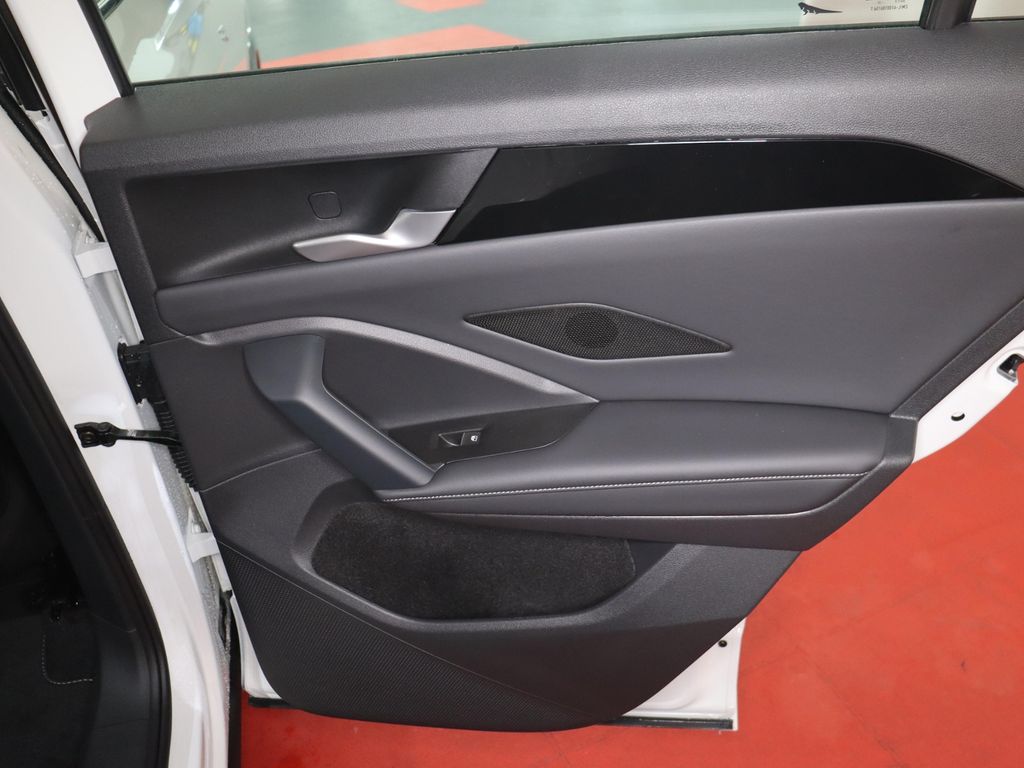 Volkswagen Tiguan 2025