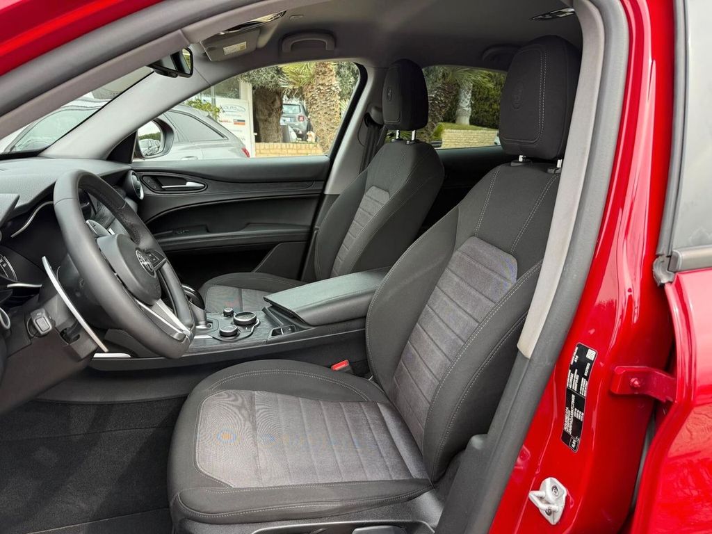 Alfa Romeo Stelvio 2020