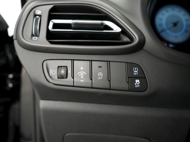 Hyundai i30 2024