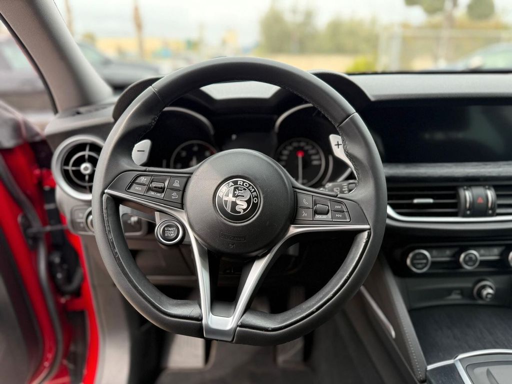 Alfa Romeo Stelvio 2020