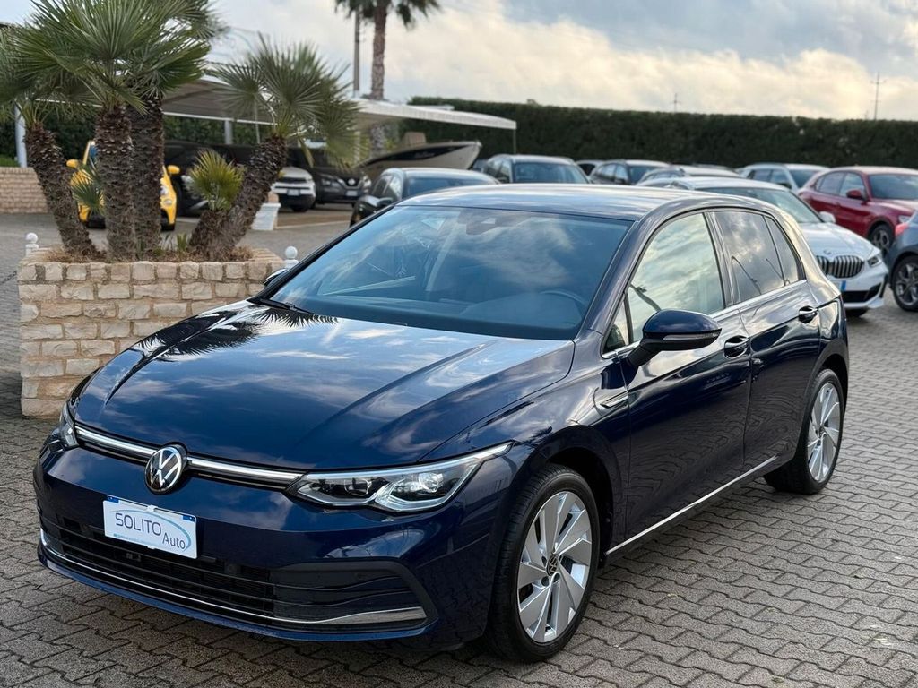 Volkswagen Golf 2022