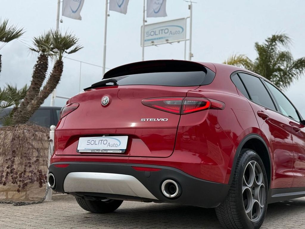 Alfa Romeo Stelvio 2020