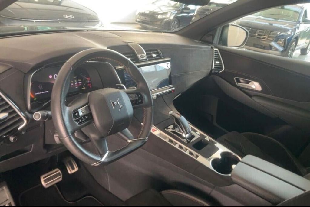 DS Automobiles DS7 (Crossback) 2023