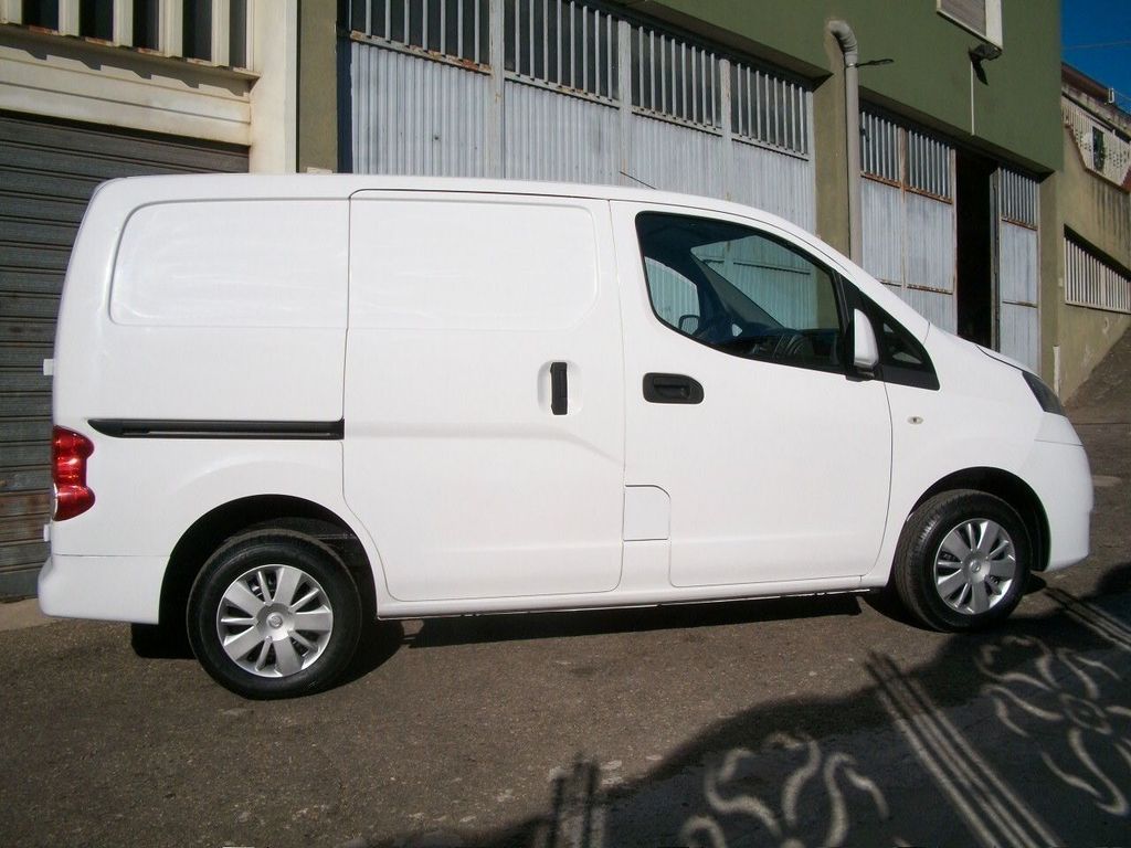 Nissan NV200 2017