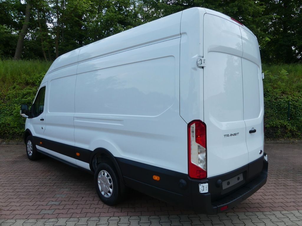 Ford Transit 2022