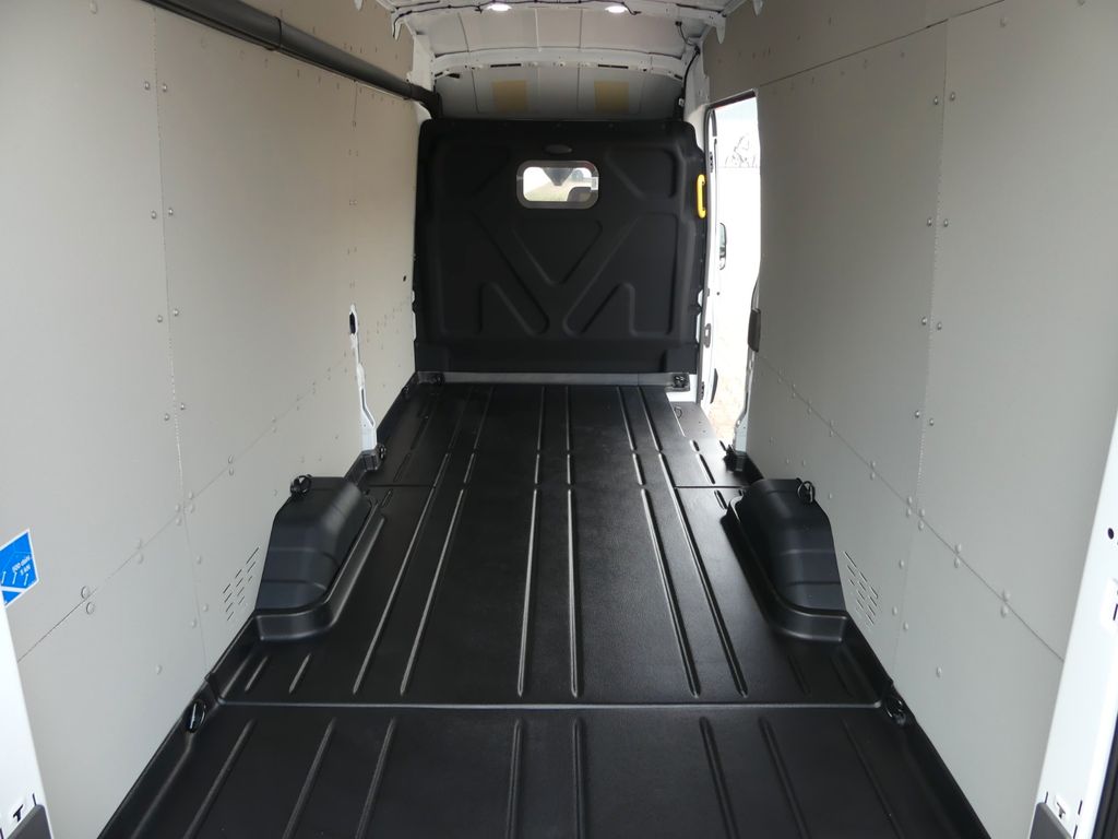 Ford Transit 2022