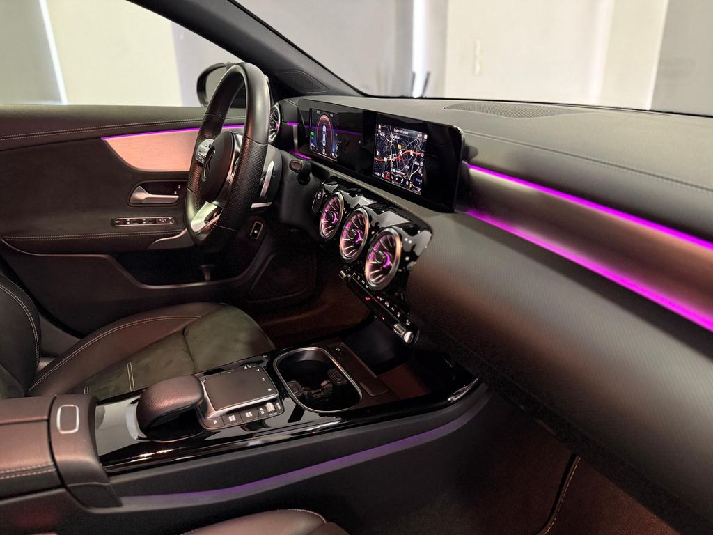 Mercedes-Benz CLA 250 2021