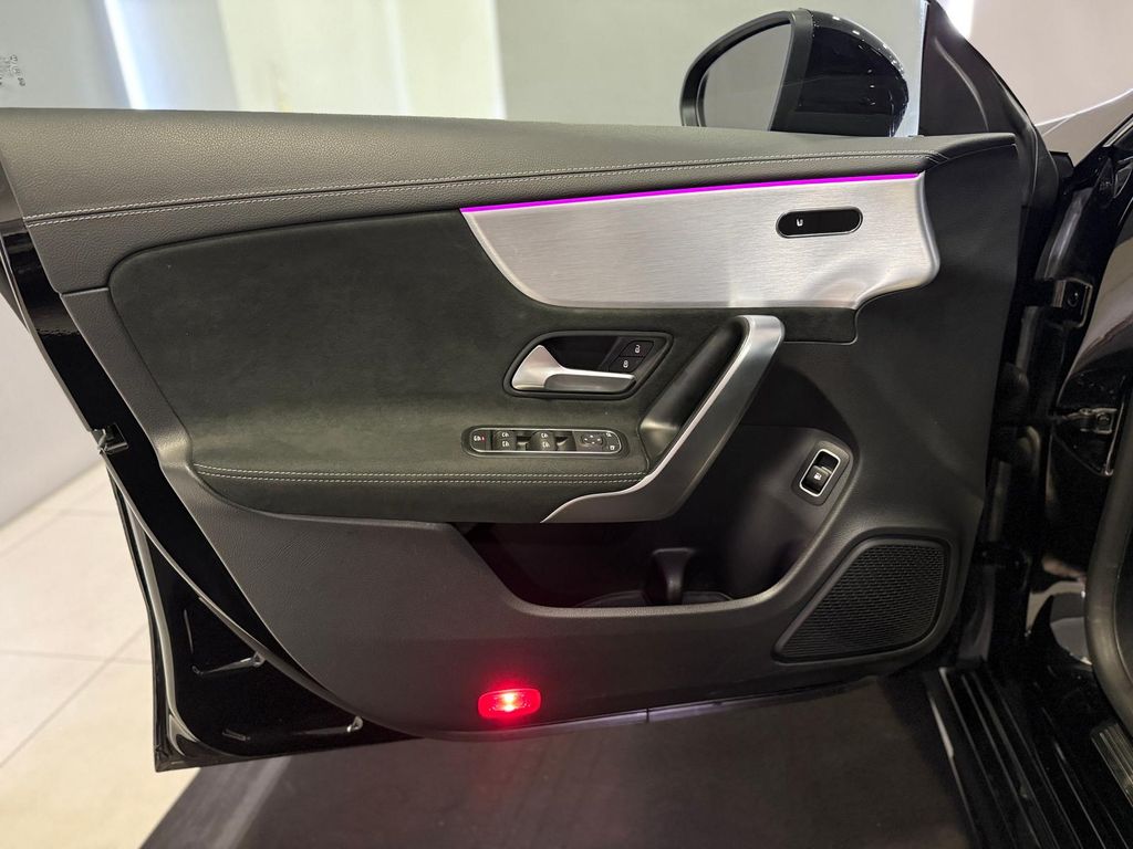 Mercedes-Benz CLA 250 2021