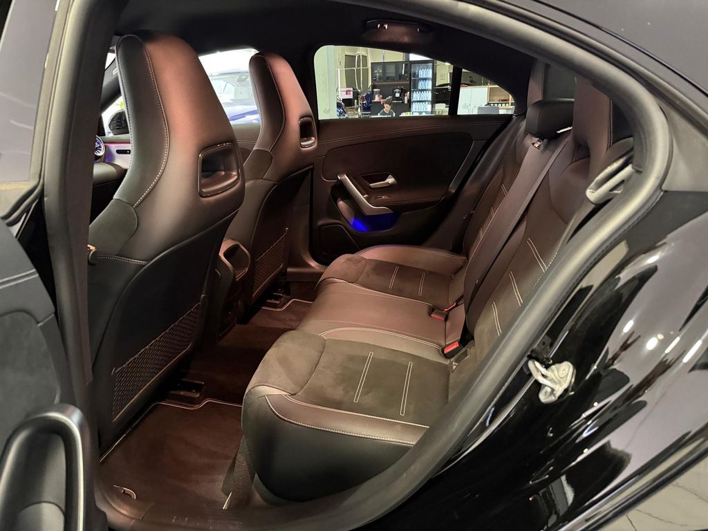 Mercedes-Benz CLA 250 2021