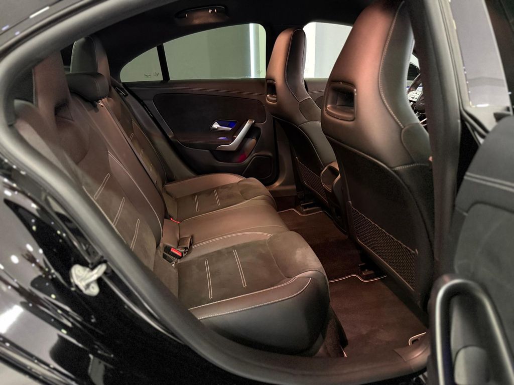 Mercedes-Benz CLA 250 2021