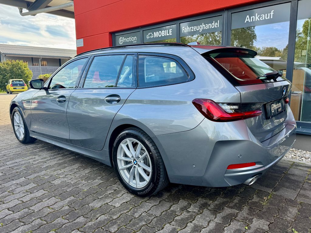BMW 318 2024