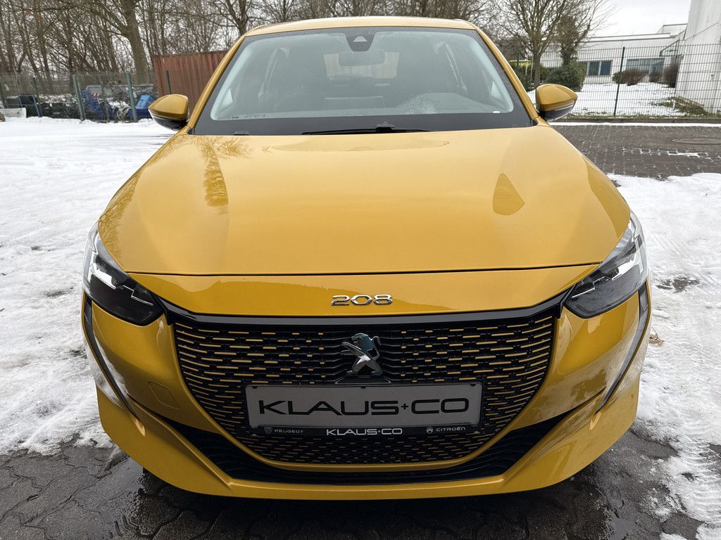 Peugeot 208 2021