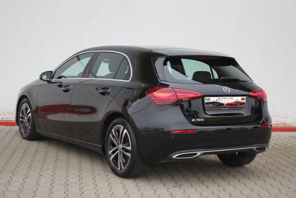 Mercedes-Benz A 180 2024