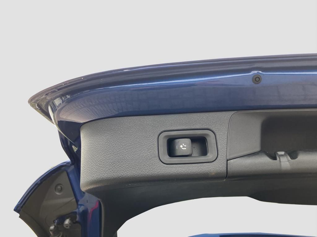 Mercedes-Benz B 200 2024