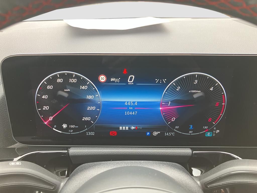 Mercedes-Benz B 200 2024