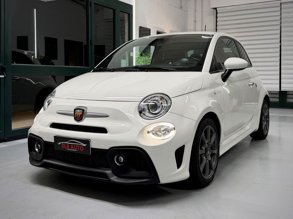 Abarth 595 2022