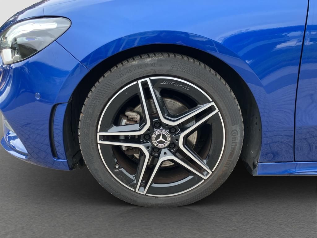 Mercedes-Benz B 200 2024