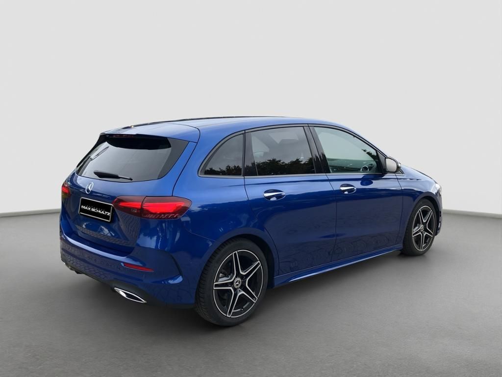 Mercedes-Benz B 200 2024