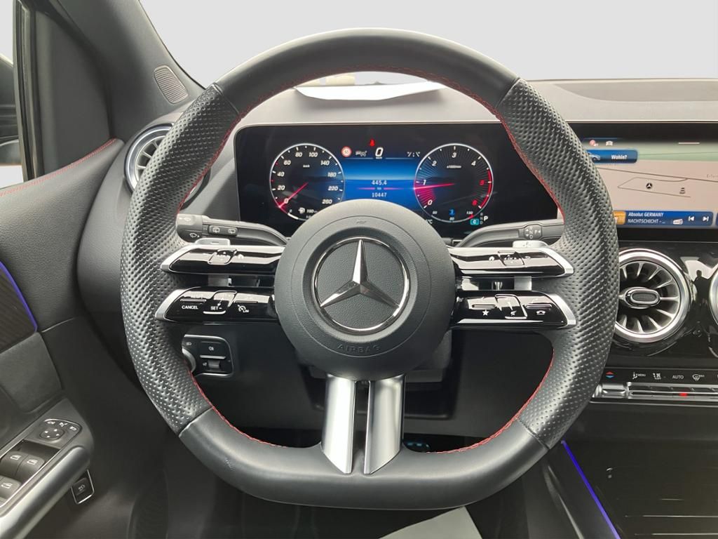 Mercedes-Benz B 200 2024
