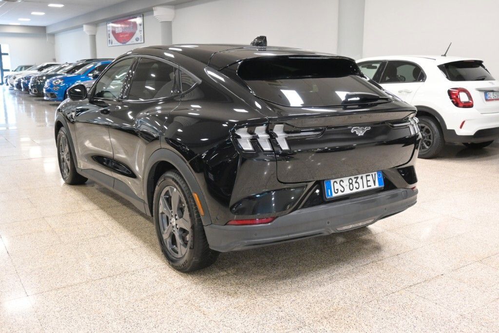 Ford Mustang Mach-E 2023