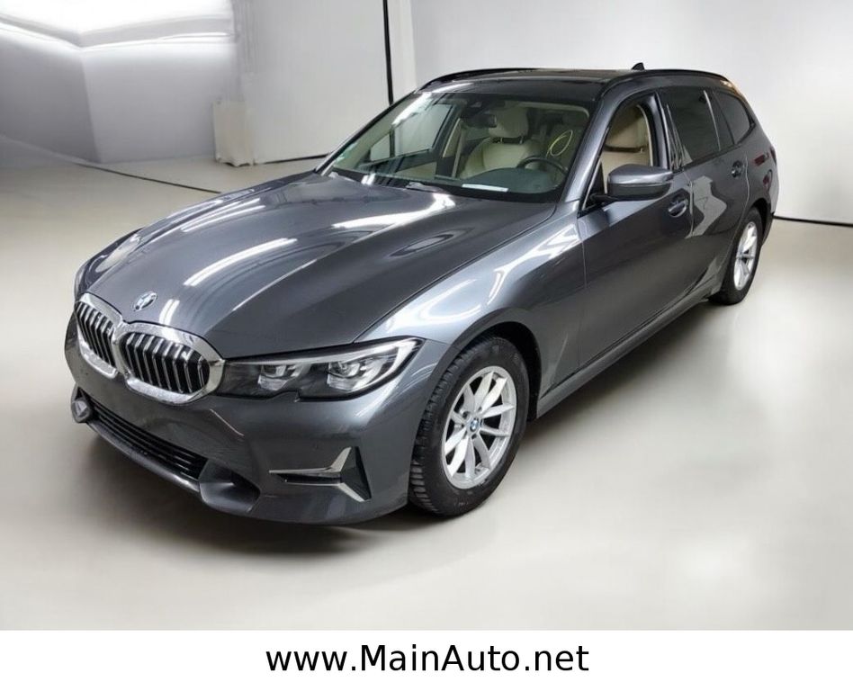 BMW 318 2022