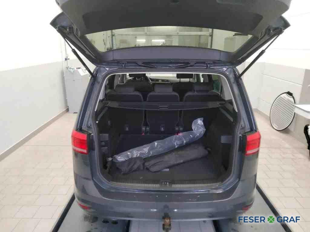 Volkswagen Touran 2023