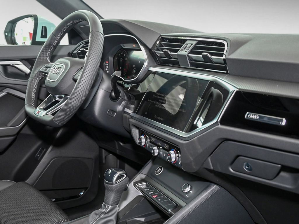 Audi Q3 2025