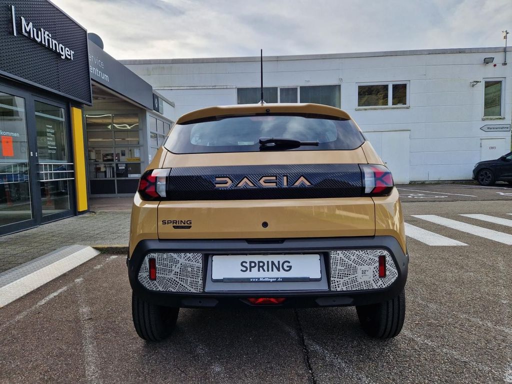 Dacia Spring 2024