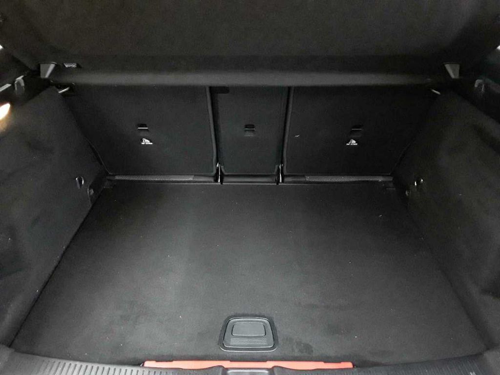 Mercedes-Benz B 250 2021