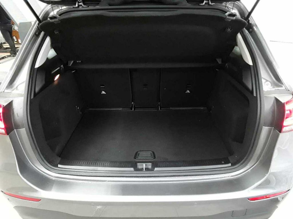 Mercedes-Benz B 250 2021