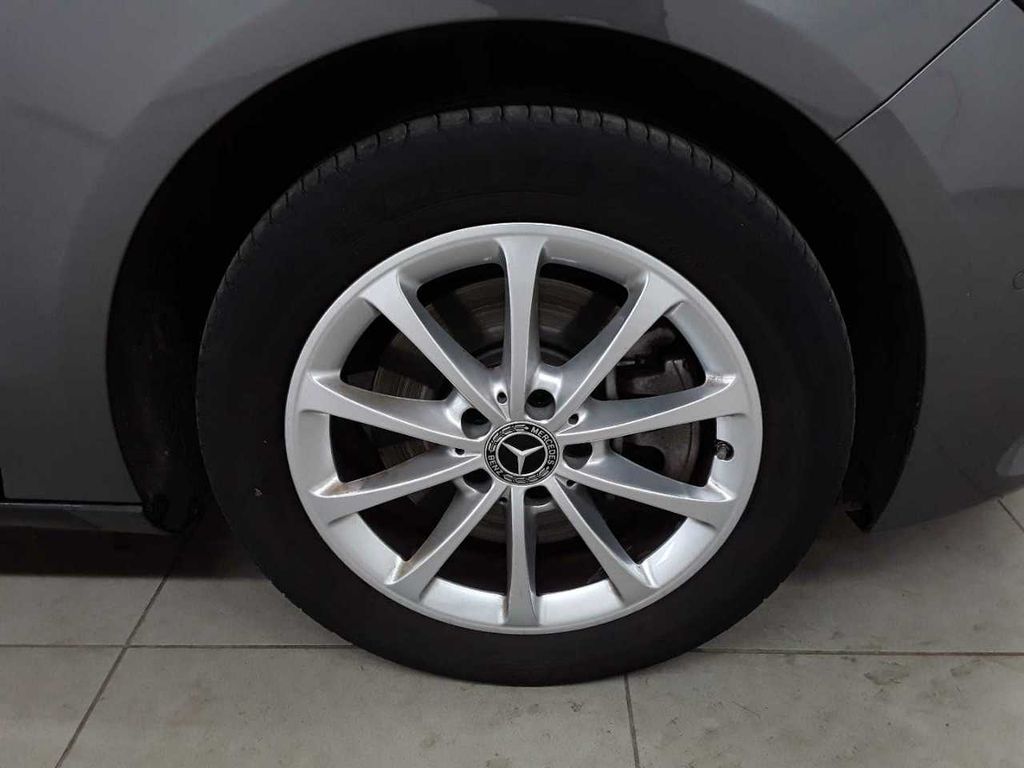 Mercedes-Benz B 250 2021