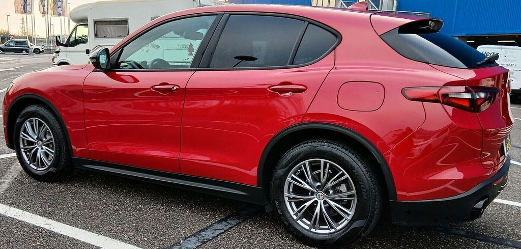 Alfa Romeo Stelvio 2021