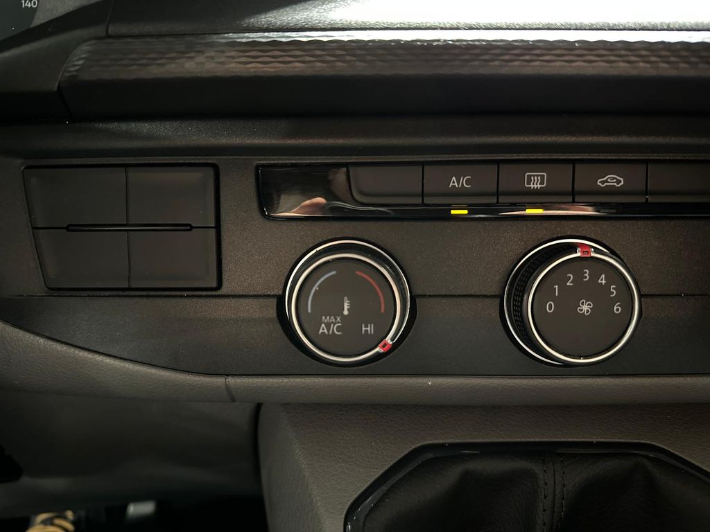 Volkswagen T6 Transporter 2021