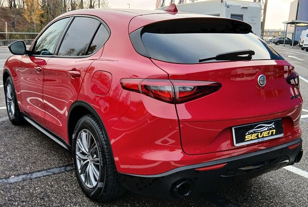 Alfa Romeo Stelvio 2021