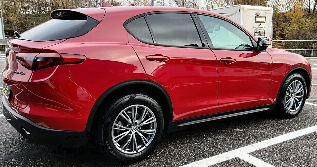 Alfa Romeo Stelvio 2021