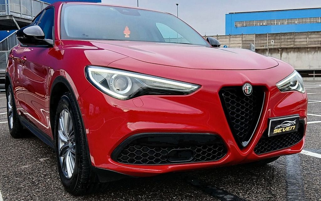 Alfa Romeo Stelvio 2021