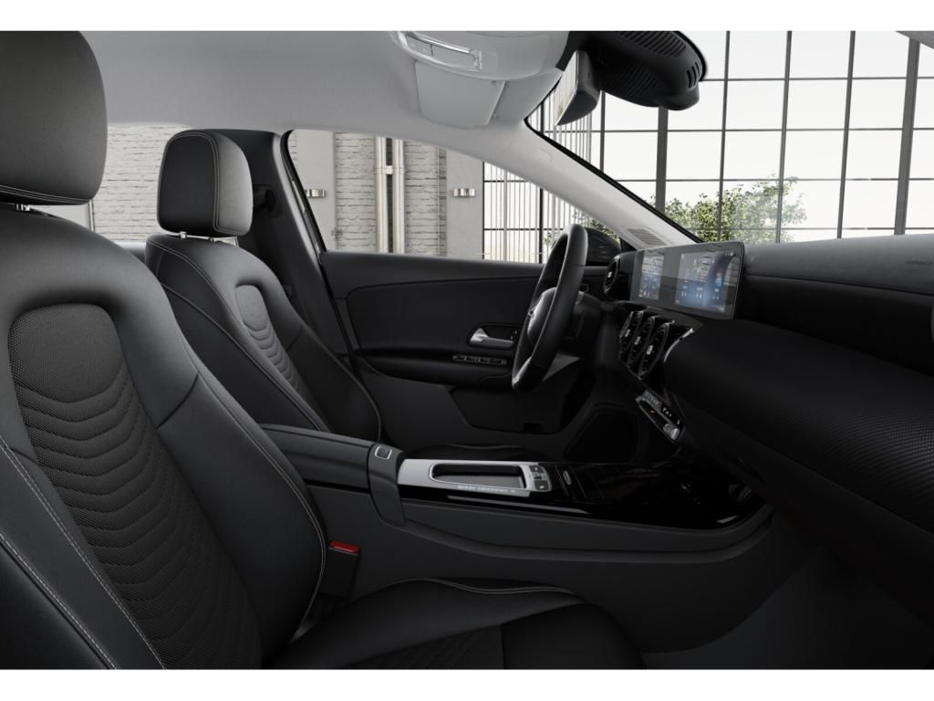 Mercedes-Benz A 180 2024