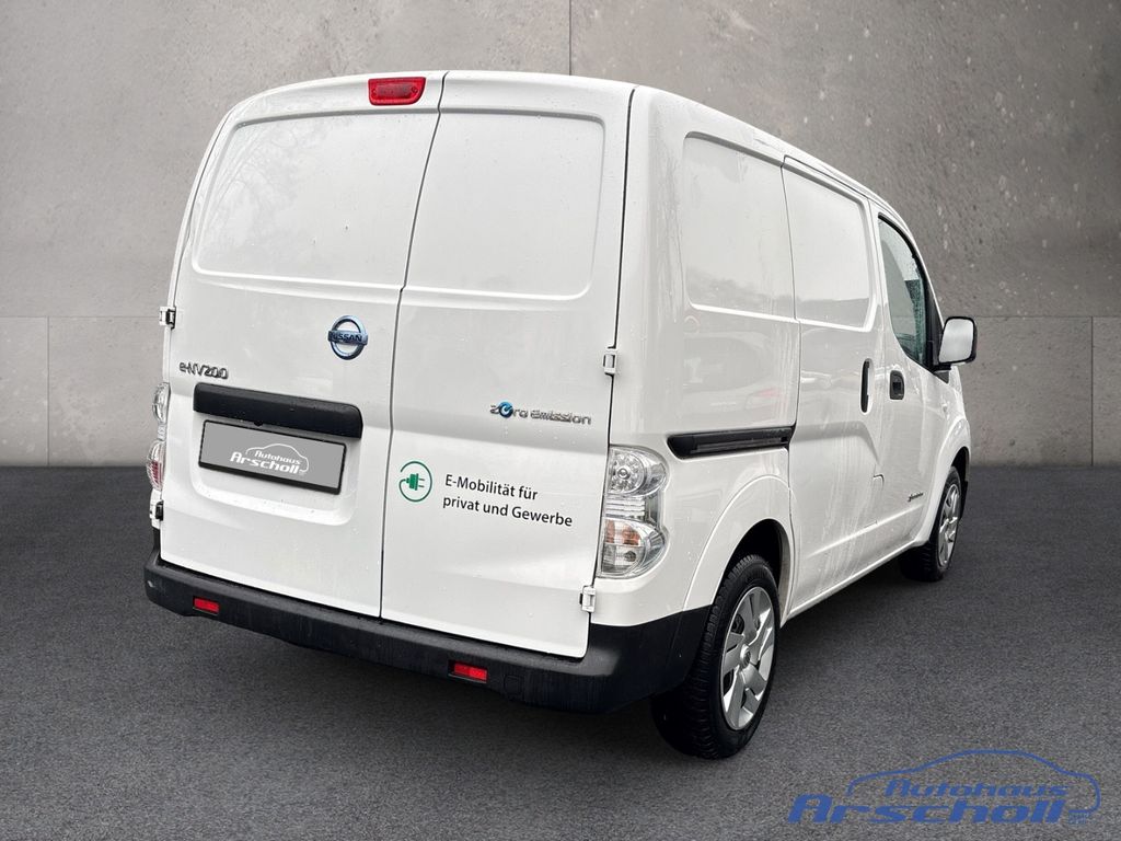 Nissan NV200 2021