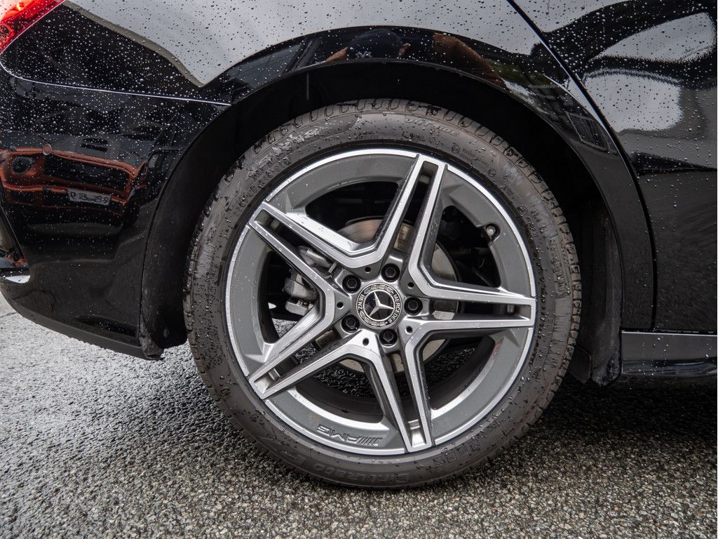 Mercedes-Benz A 180 2025