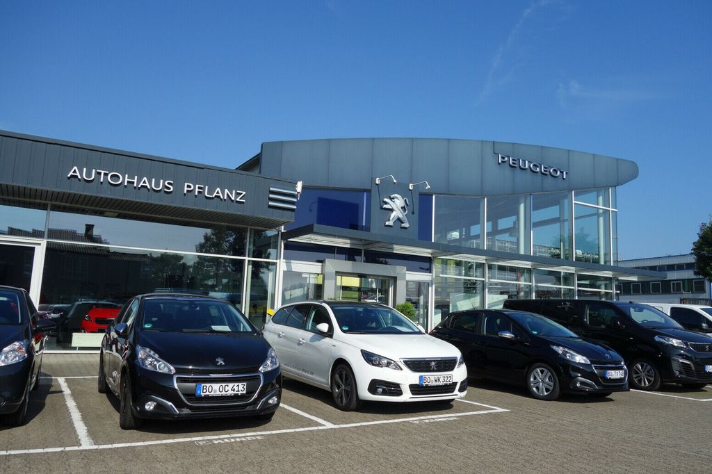 Peugeot 208 2023