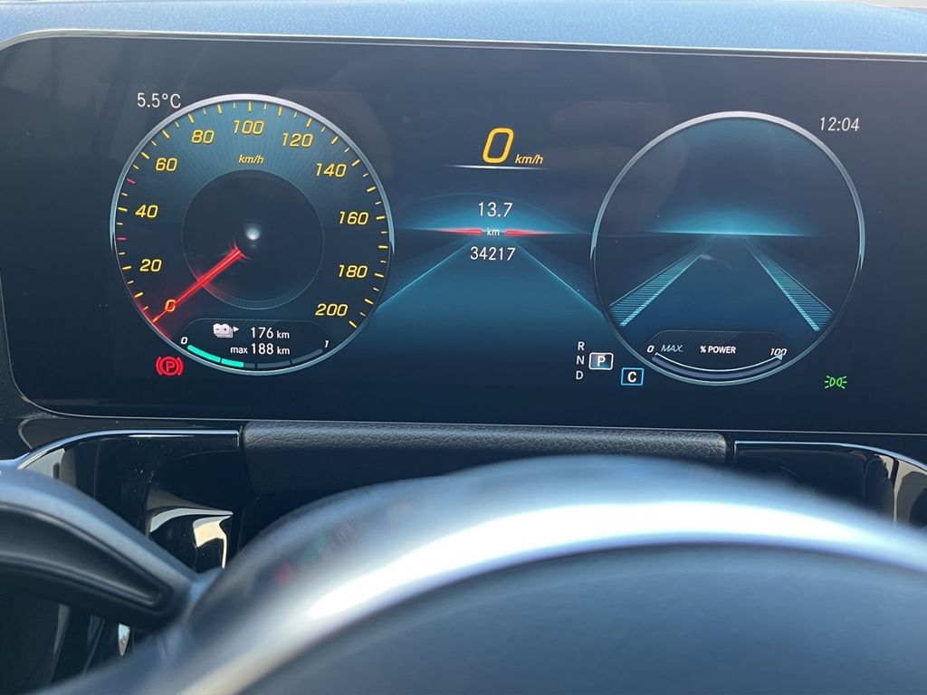 Mercedes-Benz EQA 2023