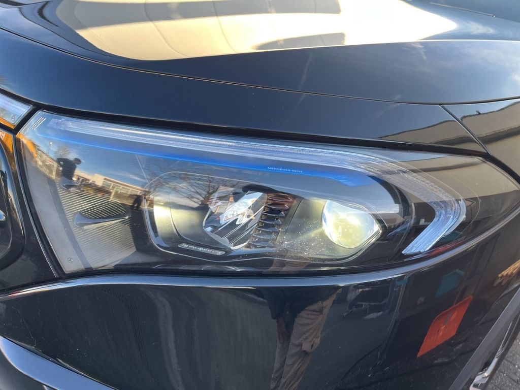 Mercedes-Benz EQA 2023