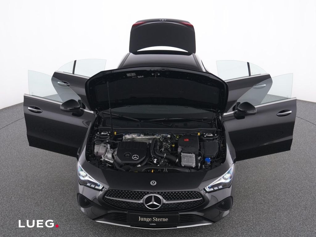 Mercedes-Benz CLA 180 2025