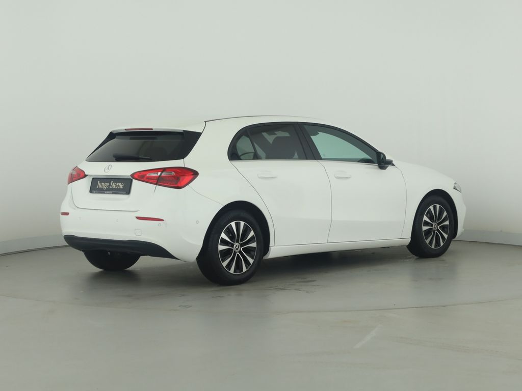 Mercedes-Benz A 180 2021