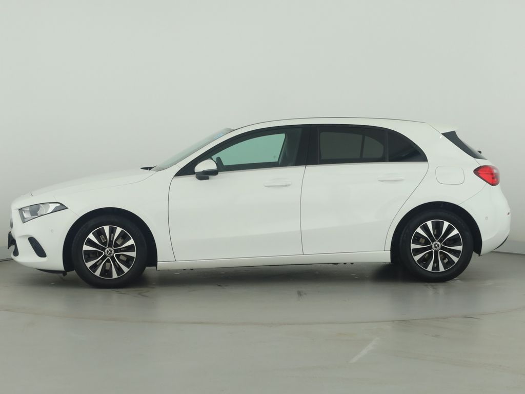 Mercedes-Benz A 180 2021