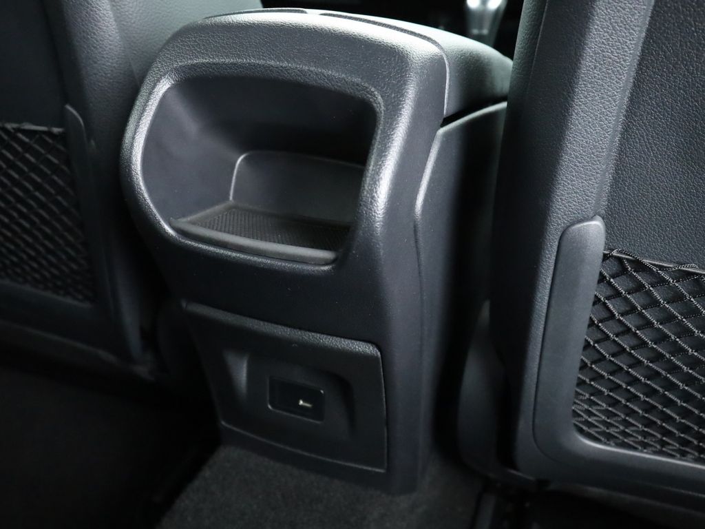 Mercedes-Benz A 180 2021